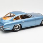 Lamborghini 350 GT Gaiši Zils Metālisks CMR 1:18 - image 2 of 6