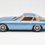 Lamborghini 350 GT Gaiši Zils Metālisks CMR 1:18 - image 3 of 6