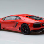 Lamborghini Aventador LP700-4 Andromeda Sarkans AUTOart 1:18 - image 7 of 10
