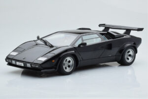 Lamborghini Countach LP5000S Melns AUTOart 1:18