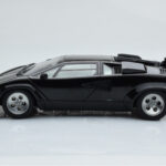 Lamborghini Countach LP5000S Melns AUTOart 1:18 - image 5 of 10