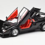 Lamborghini Countach LP 5000 Quattrovalvole Melns Kyosho 1:18 - image 2 of 8