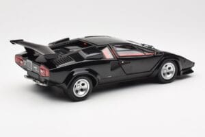 Lamborghini Countach LP 5000 Quattrovalvole Melns Kyosho 1:18 08320BK Metāls — attēls 3 no 8