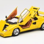 Lamborghini Countach LP 5000 Quattrovalvole Dzeltens Kyosho 1:18 - image 2 of 8