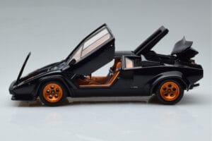 Lamborghini Countach LP500S Walter Wolf Tumšzils Kyosho 1:18 08320D Metāls — attēls 4 no 11