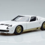 Lamborghini Miura SV Balts AUTOart 1:18