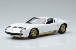 Lamborghini Miura SV Balts AUTOart 1:18