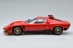 Lamborghini Miura SVR Sarkans Kyosho 1:18 08319RBK Metāls — attēls 5 no 9
