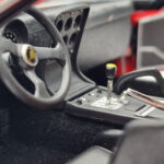 Lamborghini Miura SVR Sarkans Kyosho 1:18 - image 8 of 9