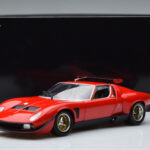 Lamborghini Miura SVR Sarkans Kyosho 1:18 - image 9 of 9
