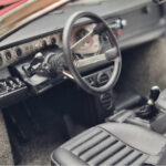 Lamborghini Urraco P250 Sarkans Kyosho 1:18 - image 8 of 10