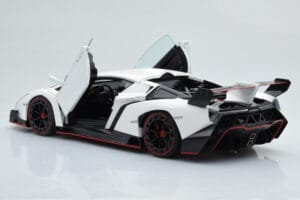Lamborghini Veneno Balts AUTOart 1:18 74507 Metāls — attēls 3 no 8