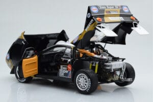 Lancia 037 ESSO #3 F. Tabaton Rally Targa Florio 1985 Kyosho 1:18 08306H Metāls — attēls 3 no 8