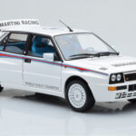 Lancia Delta HF Integrale 6 Balts Kyosho 1:18 - image 6 of 8