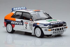 Lancia Delta HF Integrale Evoluzione #2 C. Sainz / L. Moya Tour de Corse 1993 Kyosho 1:18 08348J Metāls — attēls 5 no 9