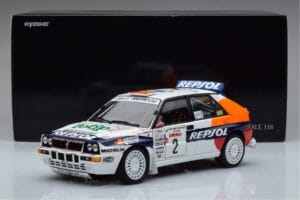 Lancia Delta HF Integrale Evoluzione #2 C. Sainz / L. Moya Tour de Corse 1993 Kyosho 1:18 08348J Metāls — attēls 9 no 9