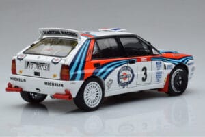 Lancia Delta HF Integrale Evoluzione #3 D. Auriol / B. Occelli Tour de Corse 1992 Kyosho 1:18 08348H Metāls — attēls 3 no 9