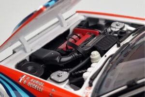 Lancia Delta HF Integrale Evoluzione #3 D. Auriol / B. Occelli Tour de Corse 1992 Kyosho 1:18 08348H Metāls — attēls 8 no 9
