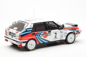 Lancia Delta Integrale 16V #2 M. Biasion / T. Siviero Rally Safari 1990 IXO 1:18 18RMC139A Metāls — attēls 2 no 6