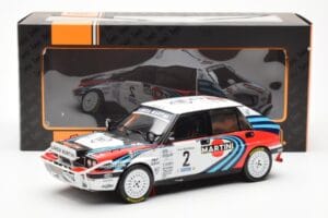 Lancia Delta Integrale 16V #2 M. Biasion / T. Siviero Rally Safari 1990 IXO 1:18 18RMC139A Metāls — attēls 6 no 6