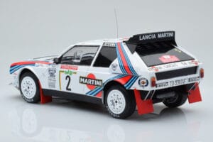 Lancia Delta S4 #2 M. Alen / I. Kivimaki Rally San Remo 1986 IXO 1:18 18RMC130A Metāls — attēls 5 no 6