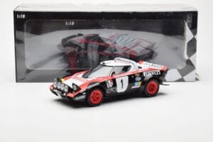 Lancia Stratos HF #1 Lancia Pirelli W. Rohrl / C. Geistdorfer Winners Dynabit Saarland Rallye 1978 Minichamps 1:18 155781701  — attēls 6 no 6