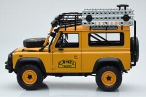 Land Rover Defender 90 Camel Trophy Borneo 1985 Almost Real 1:18 810213 Metāls — attēls 4 no 8