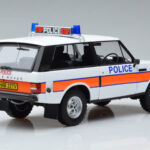 Land Rover Range Rover Policija Almost Real 1:18 - image 3 of 9