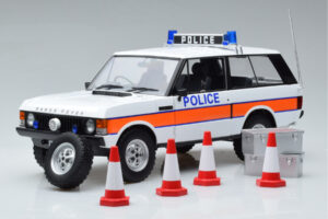 Land Rover Range Rover Policija Almost Real 1:18