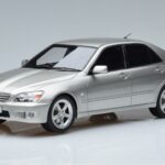 Lexus IS200 XE10 Sudrabs Otto 1:18 OT991 Sveķi