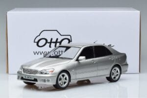 Lexus IS200 XE10 Sudrabs Otto 1:18 OT991 Sveķi — attēls 6 no 6