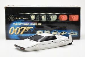 Lotus Esprit Type 79 James Bond The Spy Who Loved Me Submarine Balts AUTOart 1:18 75306 Metāls — attēls 2 no 8