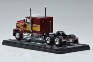 Marmon CHDT Sarkani-Zelts IXO 1:43 TR157 Metāls — attēls 5 no 6