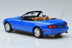Mazda MX-5 NA Zils Otto 1:18 OT934 Sveķi — attēls 5 no 6