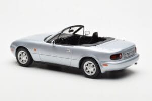 Mazda MX-5 NA Sudraba Norev 1:18 188023 Metāls — attēls 6 no 7