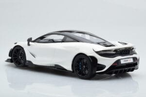 McLaren 765LT Balts GT Spirit 1:18 GT861 Sveķi — attēls 5 no 6