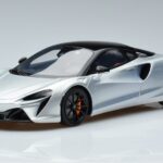 McLaren Artura Sudrabs GT Spirit 1:18 GT873 Sveķi