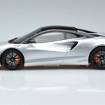 McLaren Artura Sudrabs GT Spirit 1:18 GT873 Sveķi - image 3 of 6