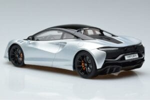 McLaren Artura Sudrabs GT Spirit 1:18 GT873 Sveķi — attēls 5 no 6