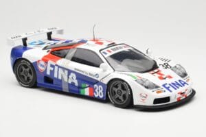 McLaren F1 GTR #38 M. Duez / M. Soper / E. Lafitte Team Bigazzi 24 Hours of Le Mans 1996 UT Models 1:18 80439421484 Metāls — attēls 4 no 6