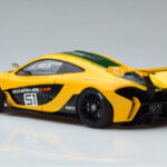 McLaren P1 GTR Dzeltens Ar Zaļām Svītrām AUTOart 1:18 - image 6 of 7