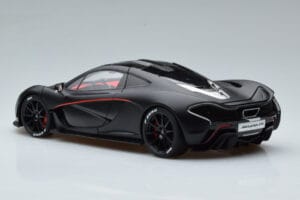 McLaren P1 Matēts Melns AUTOart 1:18 76027 Metāls — attēls 6 no 9