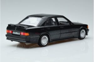 Mercedes 190 E 2.3-16 Cosworth W201 Norev 1:18 183830 Metāls — attēls 3 no 7