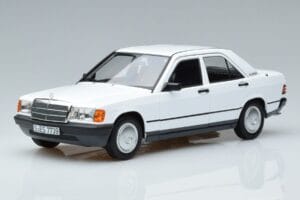 Mercedes 190 E W201 Balts Norev 1:18 183820 Metāls