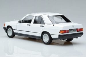 Mercedes 190 E W201 Balts Norev 1:18 183820 Metāls — attēls 6 no 7