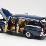 Mercedes 200 Universal W115 Zils Norev 1:18 - image 5 of 8