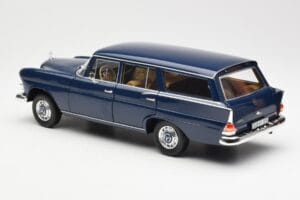 Mercedes 200 Universal W115 Zils Norev 1:18 183599 Metāls — attēls 7 no 8