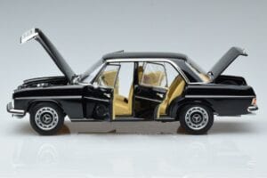 Mercedes 200 W115 Ierobežots Izdevums Norev 1:18 183775 Metāls — attēls 4 no 8
