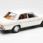 Mercedes 200 W115 Balts Norev 1:18 - image 3 of 8