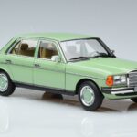 Mercedes 200 W123 Zaļš Norev 1:18 183796 Metāls - image 5 of 7